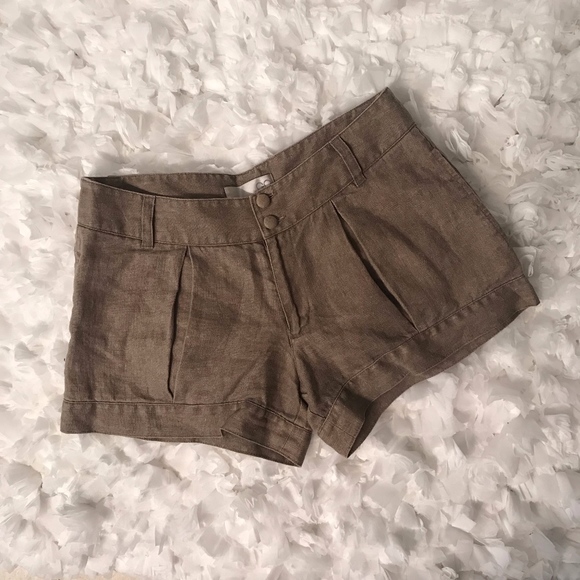 Pants - NWOT Trouser Shorts